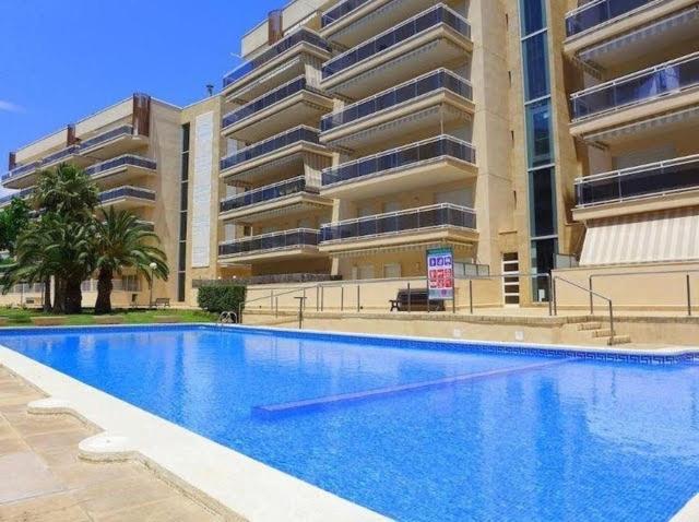 Appart Standing 2 Chambres 2Sdb Clim Piscine Parking Wifi Terrasse 21M2 Local Velo Port-Aventura, Plage, Centre 萨洛 外观 照片